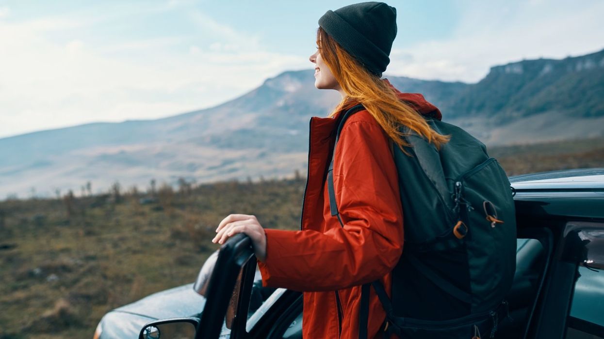 Overbearing Parent Faces Backlash After Admitting To Secretly Tracking Their Teen Daughter's Location With An 'Emergency' iPhone Hidden In Her Car