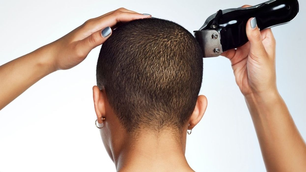 Dad Wonders If He Did The Right Thing After Shaving His 13-Year-Old Daughter's Head Bald At Her Request