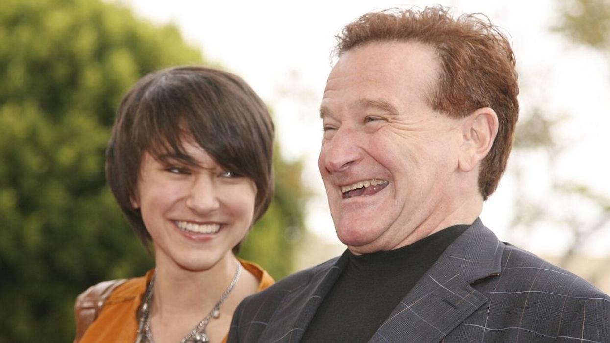 Robin Williams' Daughter Found A Sweet Photo Strip From 2006 Of Her And Her Late Dad While Cleaning During Her Self-Isolation