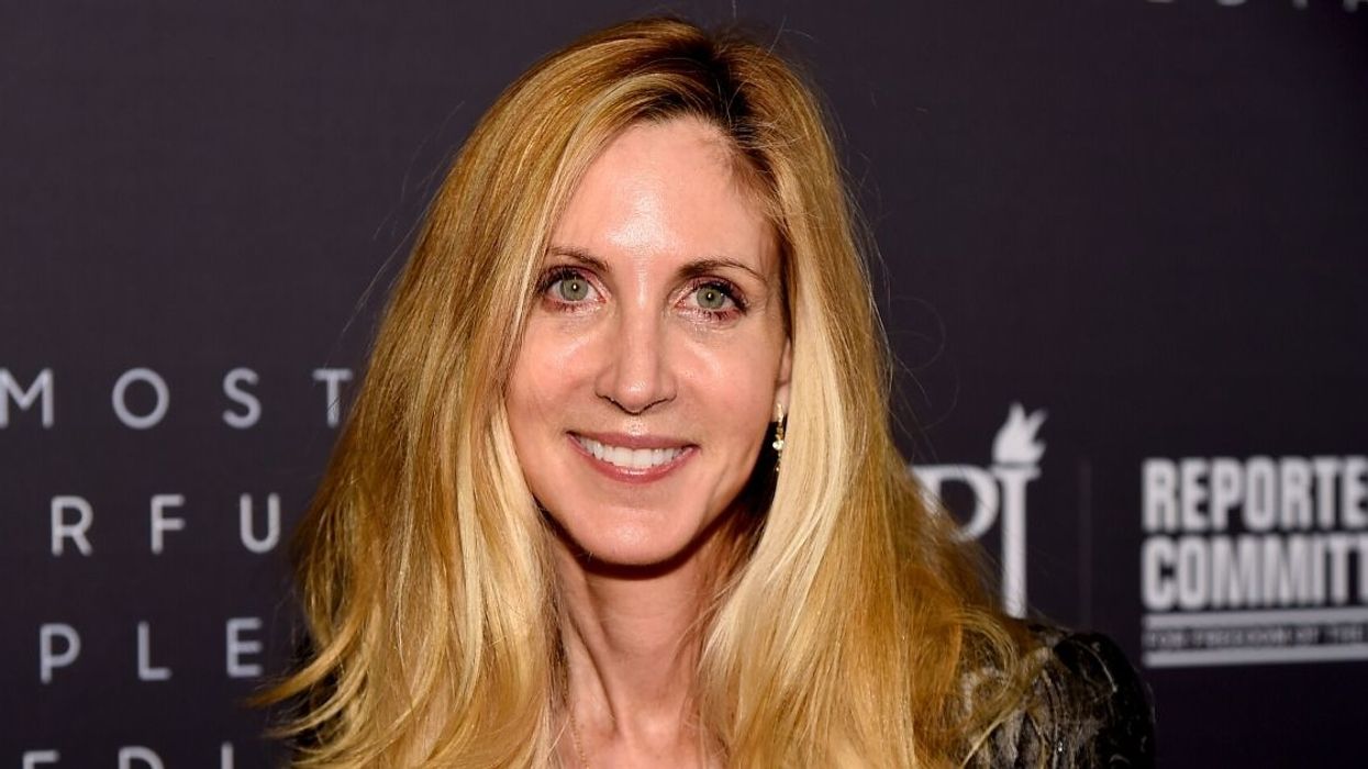 Ann Coulter Roasted After Trying To Make A Point About The Seasonal Flu Being More Deadly By Using A Graph That Says The Exact Opposite
