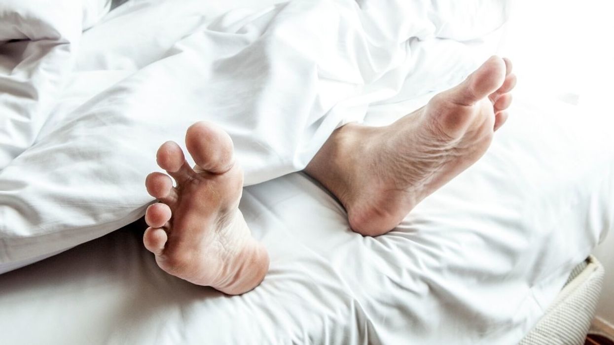 Guy Mortified After His Foot-Tickling Fetish Puts Him In An Incredibly Embarrassing Situation With His Girlfriend's Family