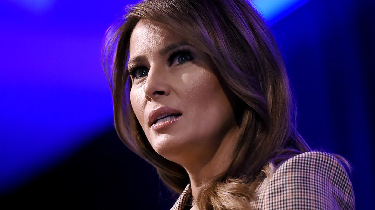 Melania Trump Criticized For Promoting Information About Proper Social Distancing That Her Husband Is Flat Out Ignoring