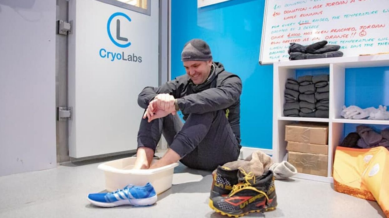 Reality Show Star With Plans To Run A Marathon At The North Pole Runs It In A -22 Degree Cryochamber Instead