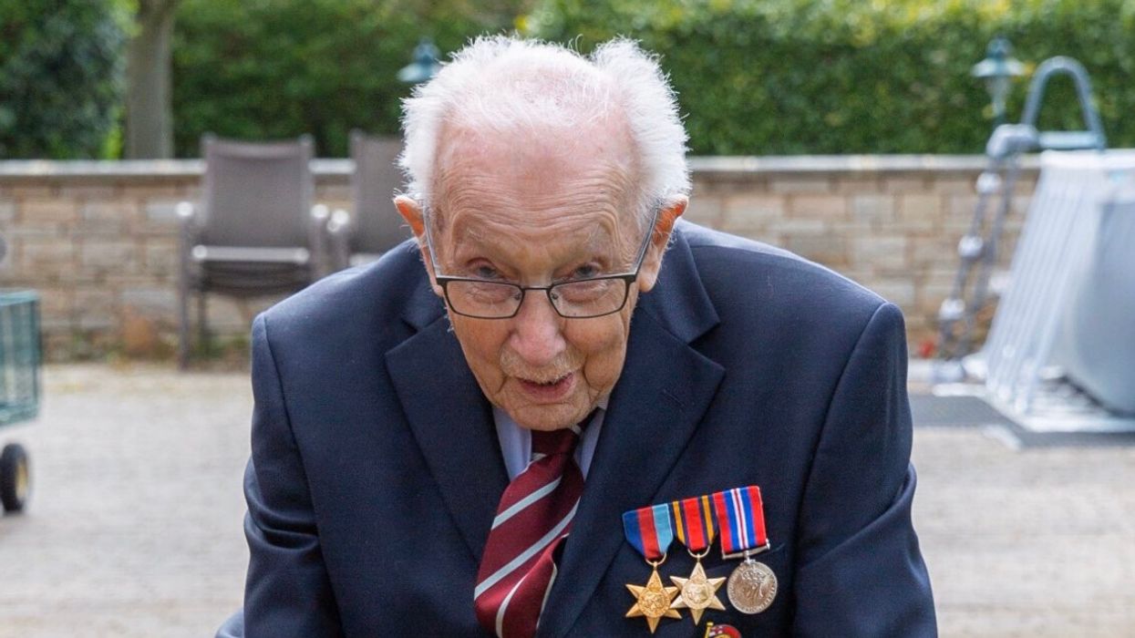 Military Vet Hailed As 'Inspiration To Us All' After Garden Walks In Lockdown Generate Millions In Donations