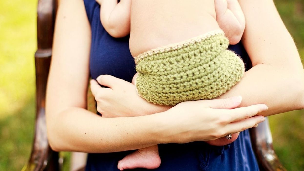 Tensions Fly After Teen's Pregnant Mom And Stepdad Tell Her She'll Be Rooming With Newborn Baby