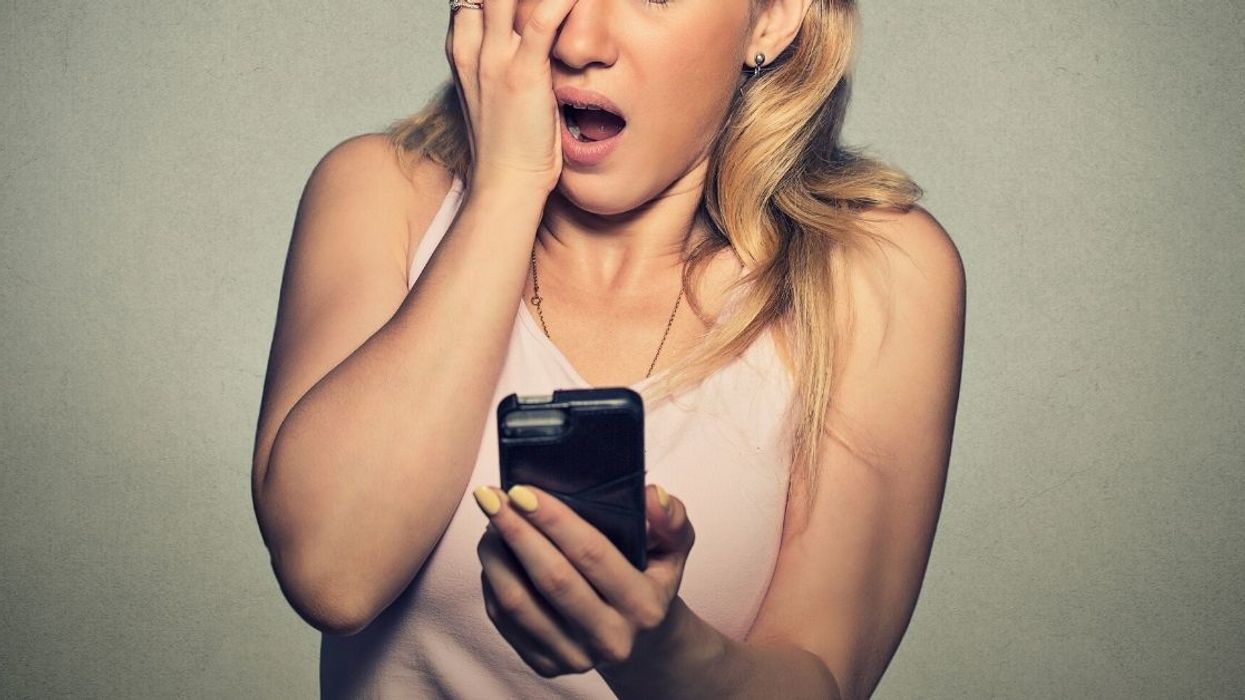 Woman Sparks Drama With Her Therapist After Accusing Him Of Taking A Dump During Her Phone Therapy Session