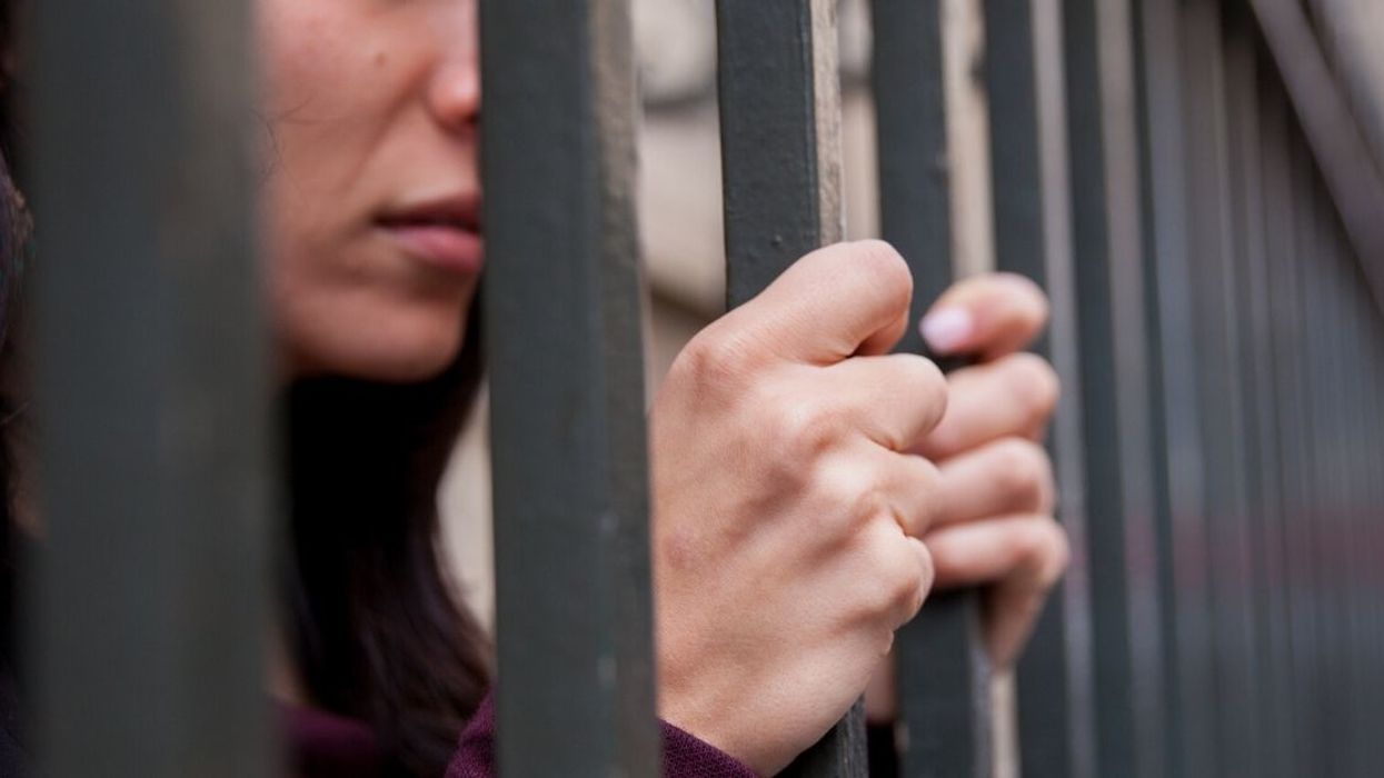 Woman Asks If She's Wrong For Not Letting Her Sister See Her Kids After She Went To Prison For Neglecting Them