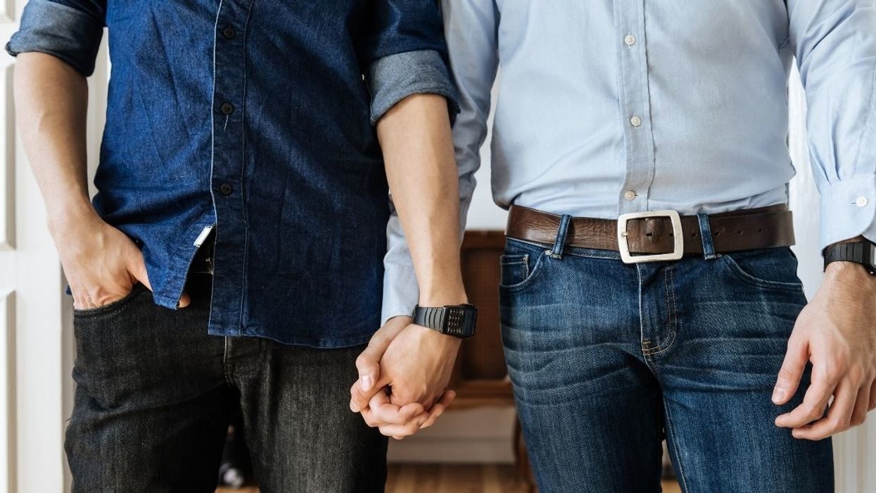 Dad Seeks Advice After Suspecting His Son Is Secretly Dating His Male 'Friend' As They All Isolate Together