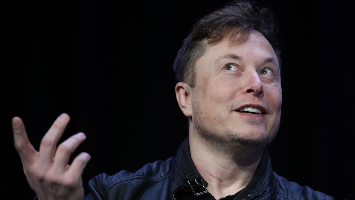 Elon Musk Shares Photos Of His Newborn Baby, X Æ A-12—But Nobody Knows How To Pronounce The Name