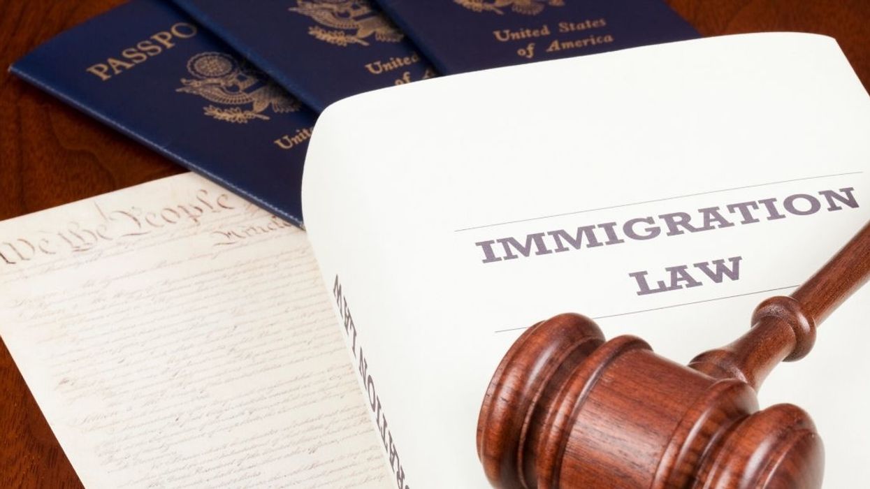 Vindictive Guy Gets The Mother Of His Daughter Deported After She Tells Him She's Moving Across The Country With Their Child