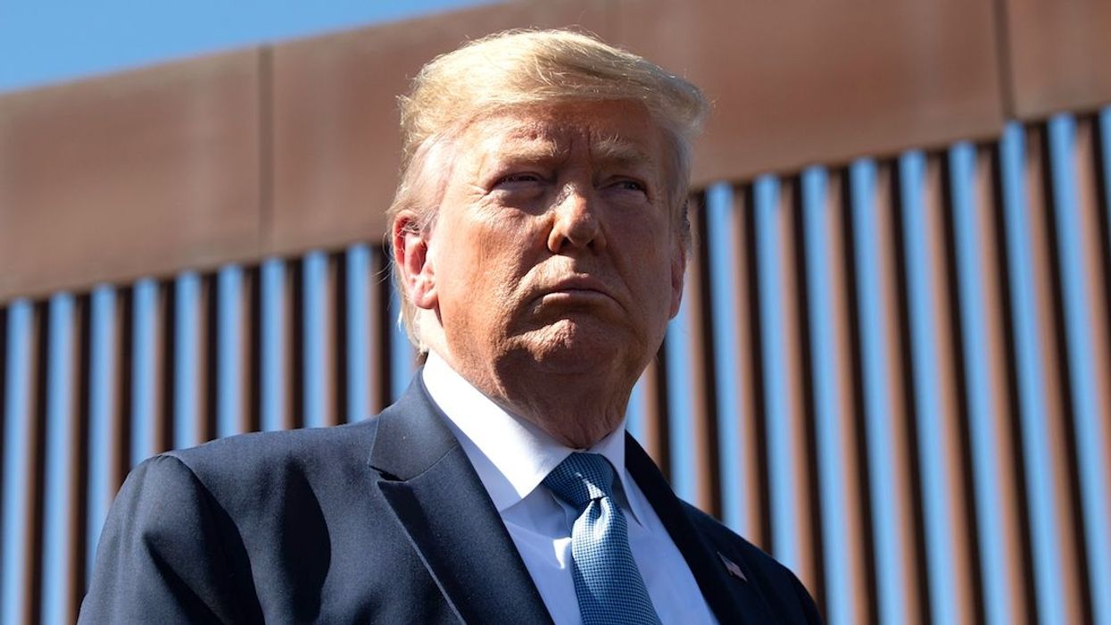 Trump Is Now Insisting That The Border Wall Be Painted Black, Potentially Costing Tax Payers $500 Million