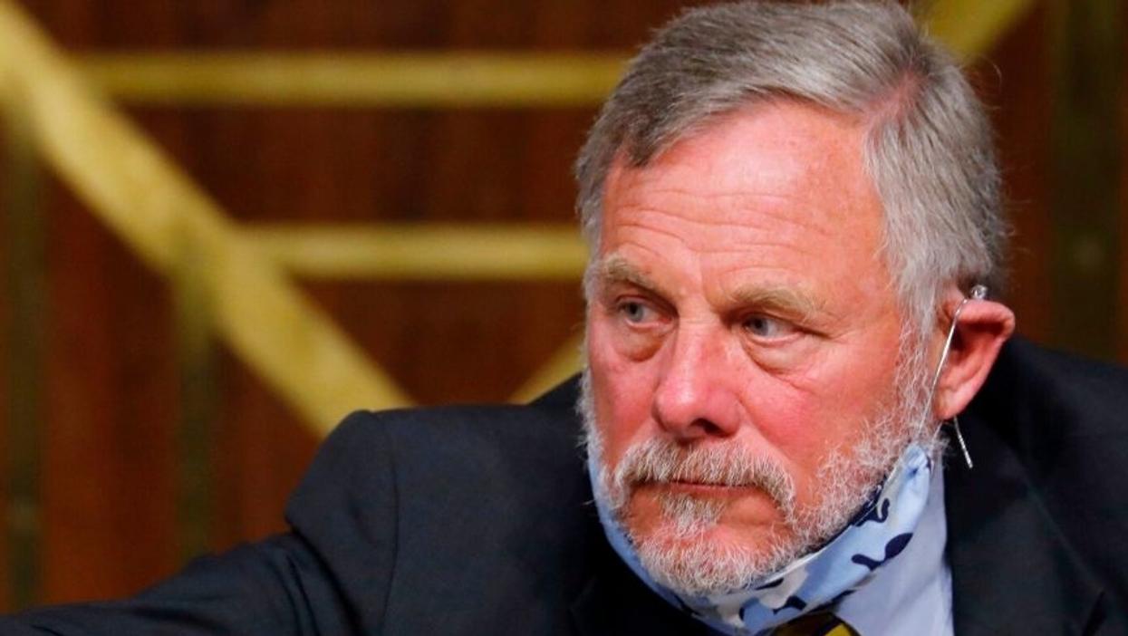 FBI Serves Search Warrant to Republican Senator Accused of Insider Trading After Selling Stocks Ahead of Pandemic