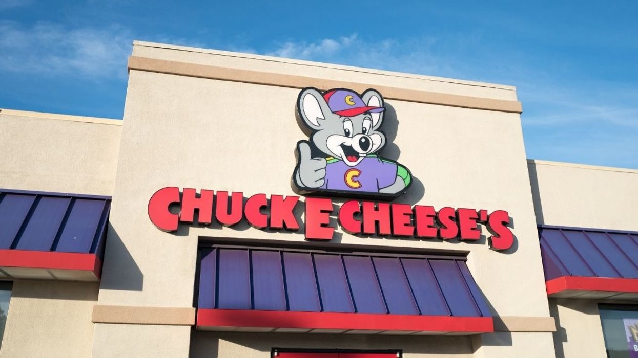 Chuck E. Cheese Is Getting Dragged For Changing Its Name On Delivery Apps To Get People To Buy Their Food