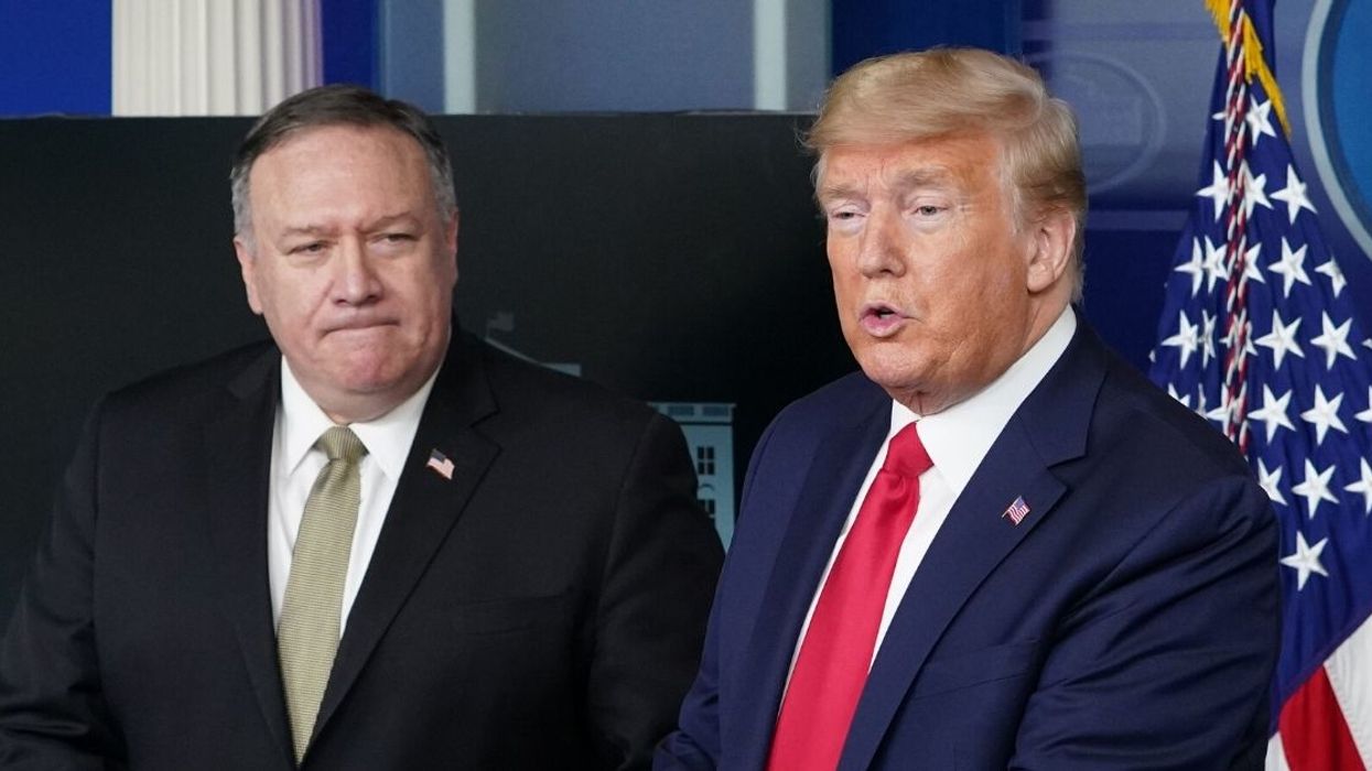 Trump Called Out For Sexism After Saying It's Fine For Secret Service To Wash Mike Pompeo's Dishes If His Wife Can't