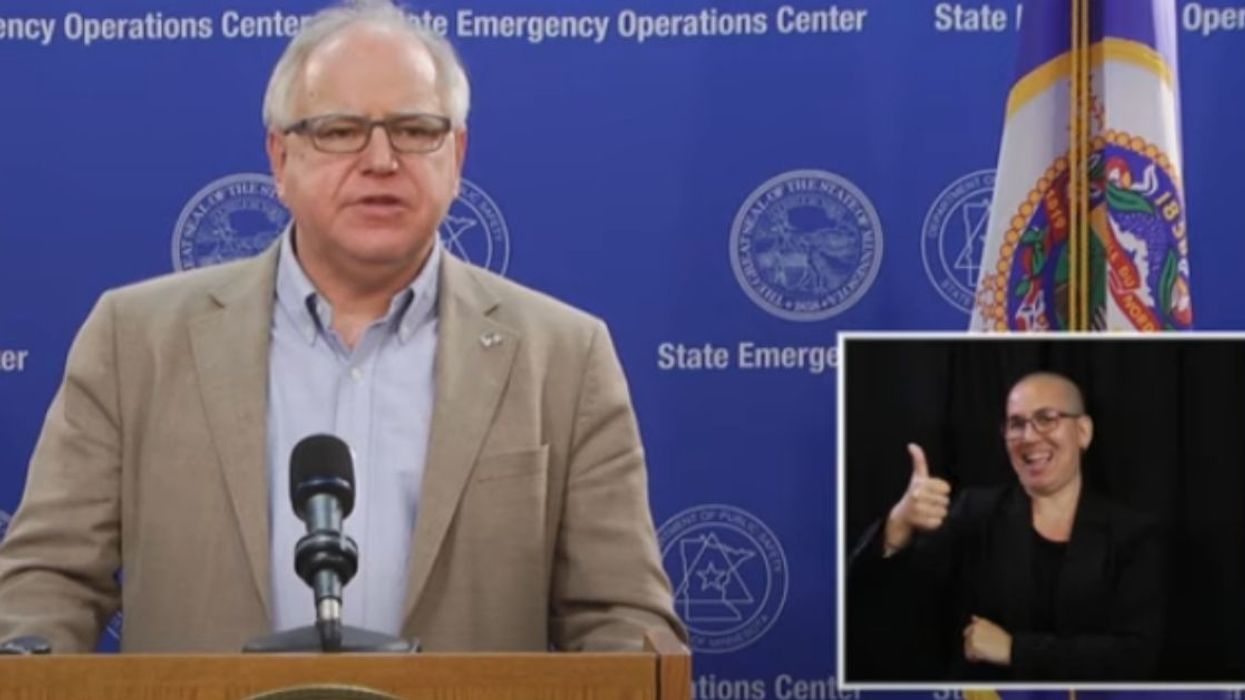 Minnesota Governor's Very Expressive Sign Language Interpreter Becomes An Internet Sensation