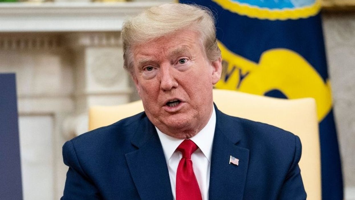 Trump Posts Memo From 'Respected' GOP Pollster to Disprove New CNN Poll and People Are Pretty Sure Trump Wrote It