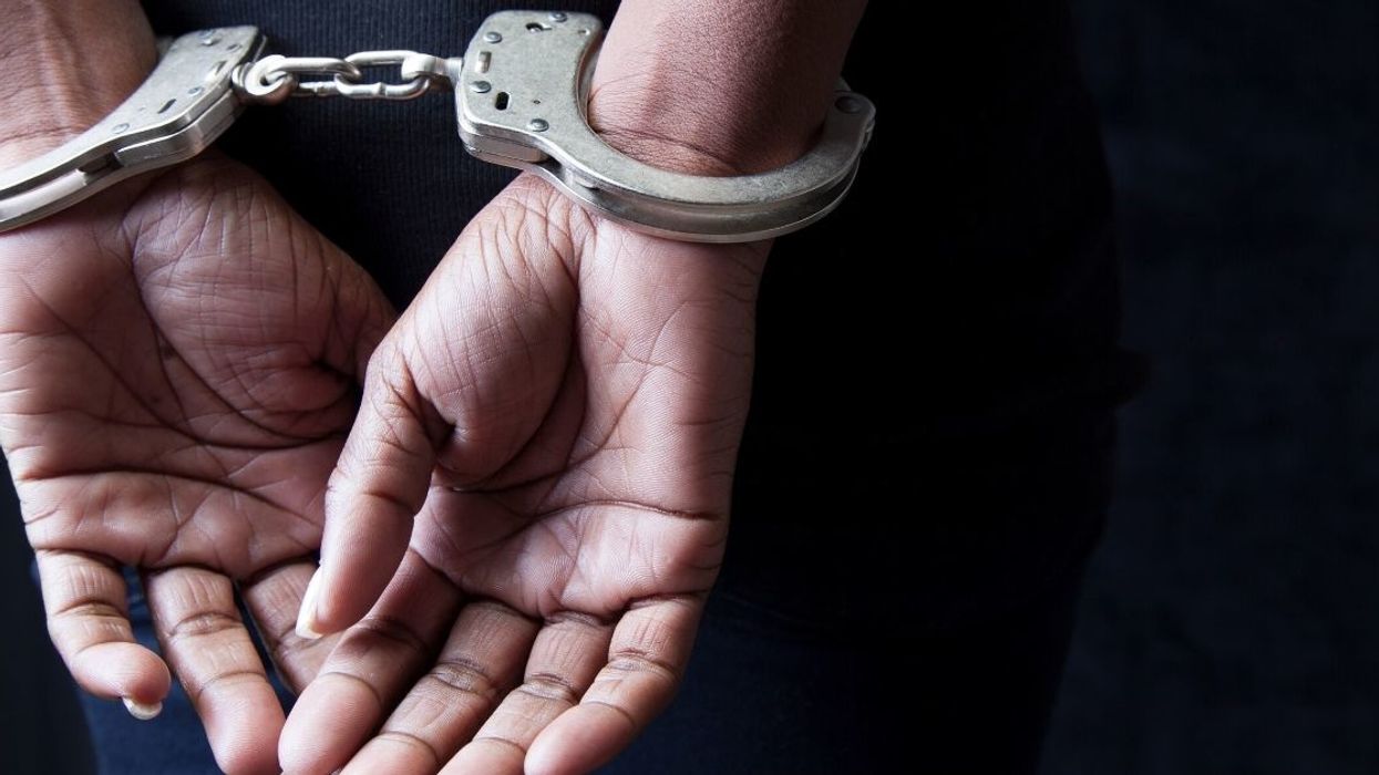 Story About Cop Who Pulled Out Woman's Tampon In Front Of Other Officers During Search Resurfaces