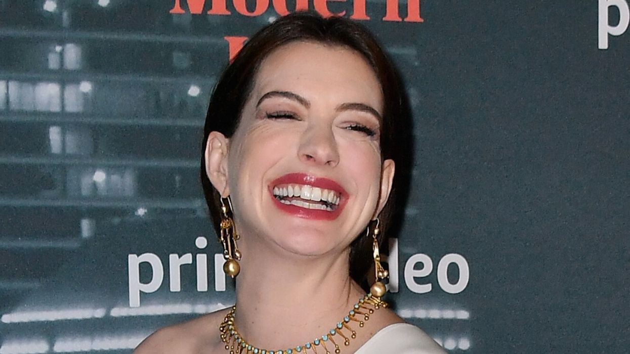 Anne Hathaway Shares Fan's Spot On Pandemic-Themed Spoof Of Her 'Devil Wears Prada' Character