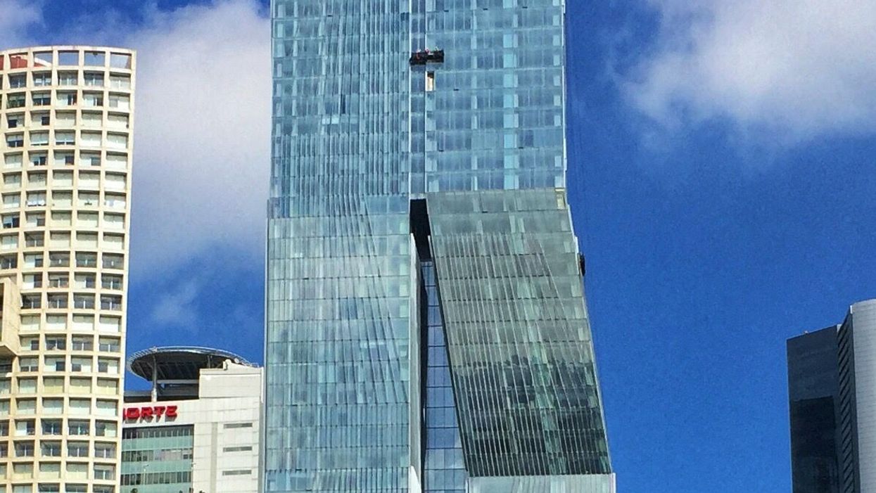 People Share Their All-Time Favorite Paradoxes