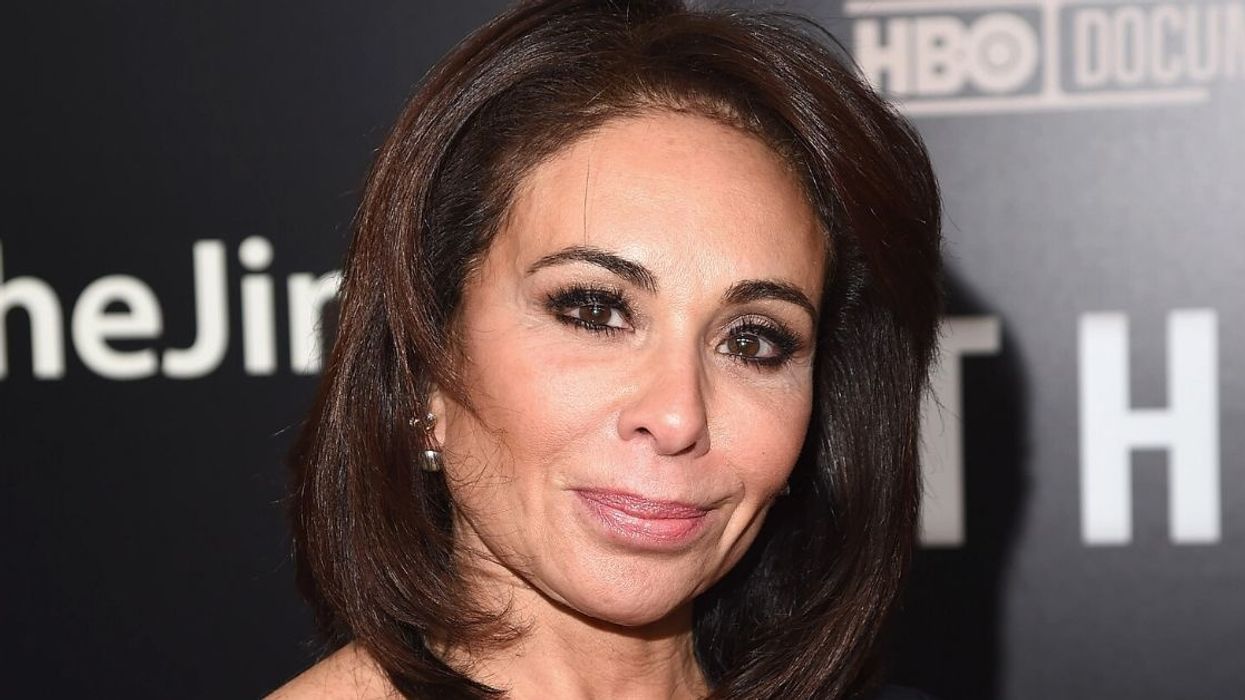 Fox News Viewers Lash Out At 'Sheep' Jeanine Pirro For Wearing A Face Mask At A Restaurant