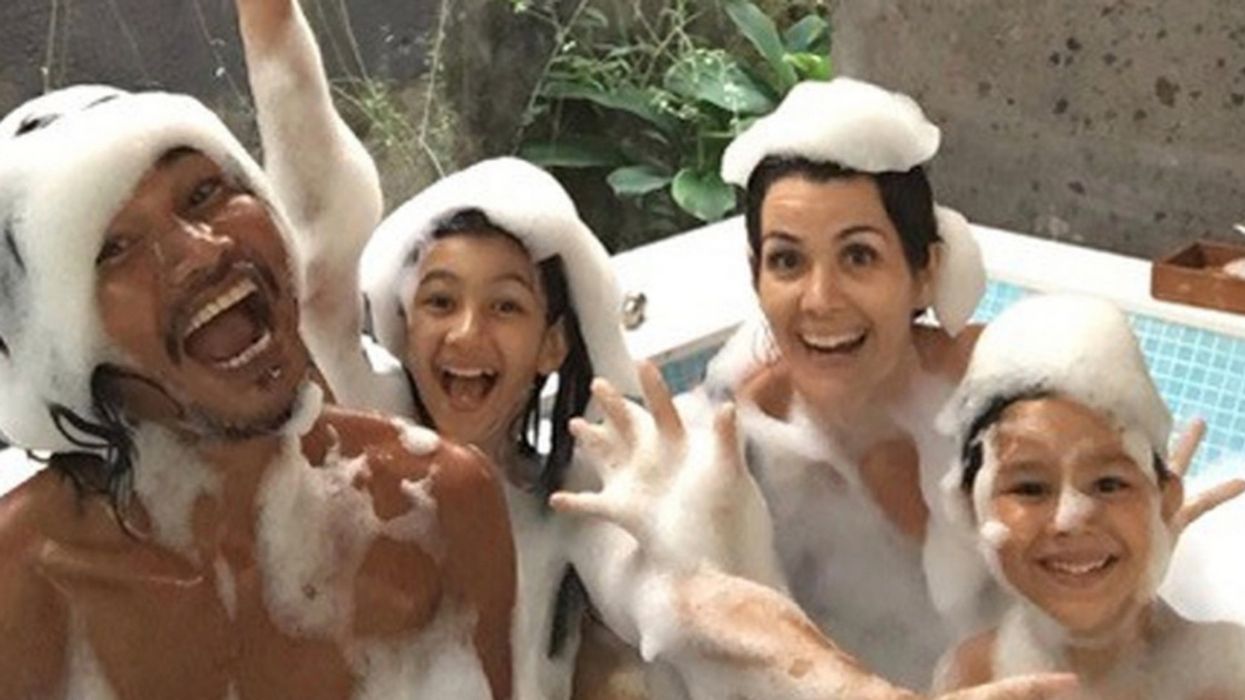 New York Woman Ditches Top Job At Magazine To Marry Stone Carver She Met On Vacation In Bali