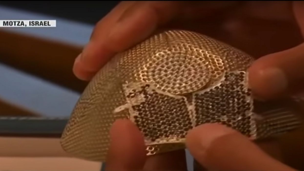 Israeli Jeweler Makes 'World's Most Expensive' Face Mask–Worth A Whopping $1.5 Million