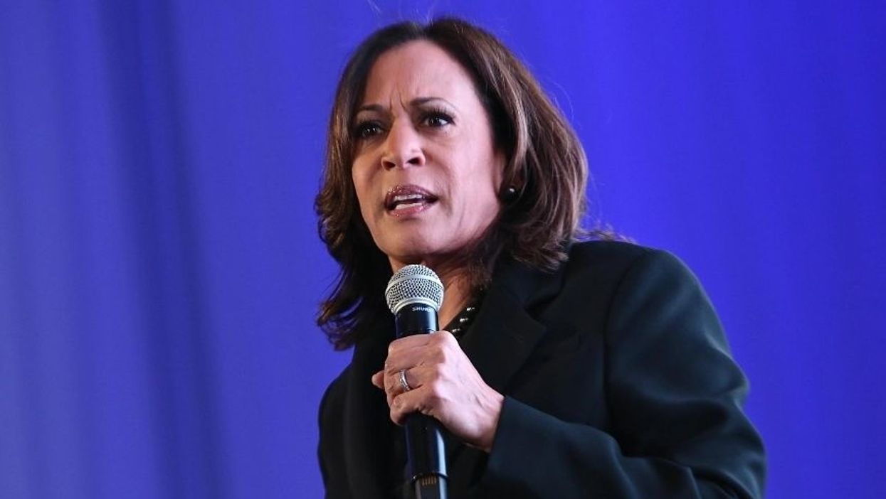 Viral Facebook Posts Claim Kamala Harris Is Not a U.S. Citizen and Factcheckers Are Bringing the Receipts