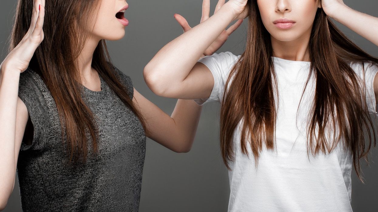 Woman Sparks Drama After 'Announcing' Her Engagement At Her Twin Sister's Wedding Reception