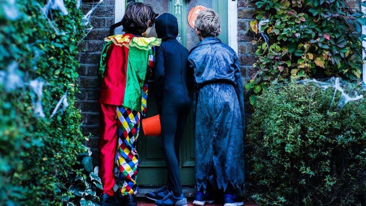 Dad Goes Viral For His Ingenious Halloween Invention To Keep Trick-Or-Treaters Safe