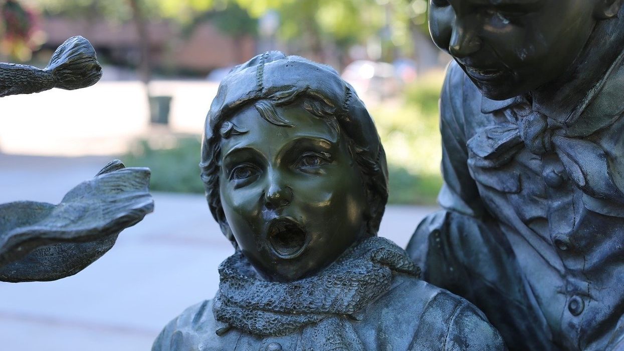 Children of Karen-esque Moms Explain How They Cope With That Behavior