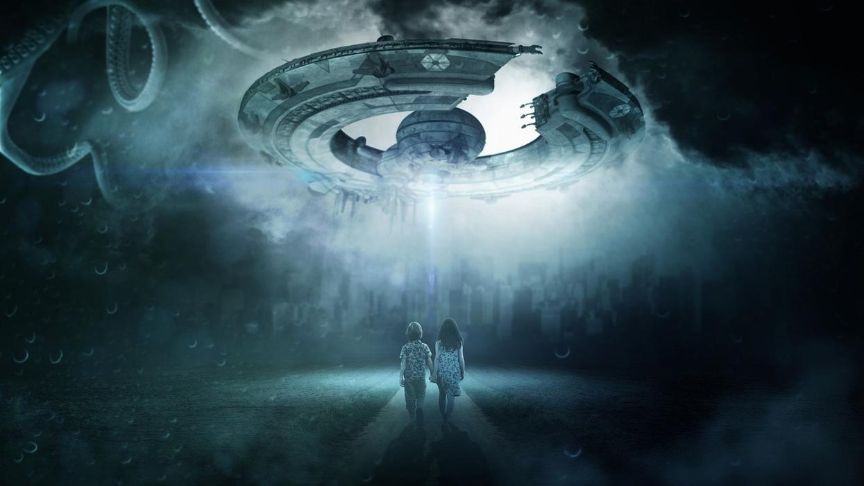 People Break Down The Craziest Conspiracy Theories They've Ever Heard