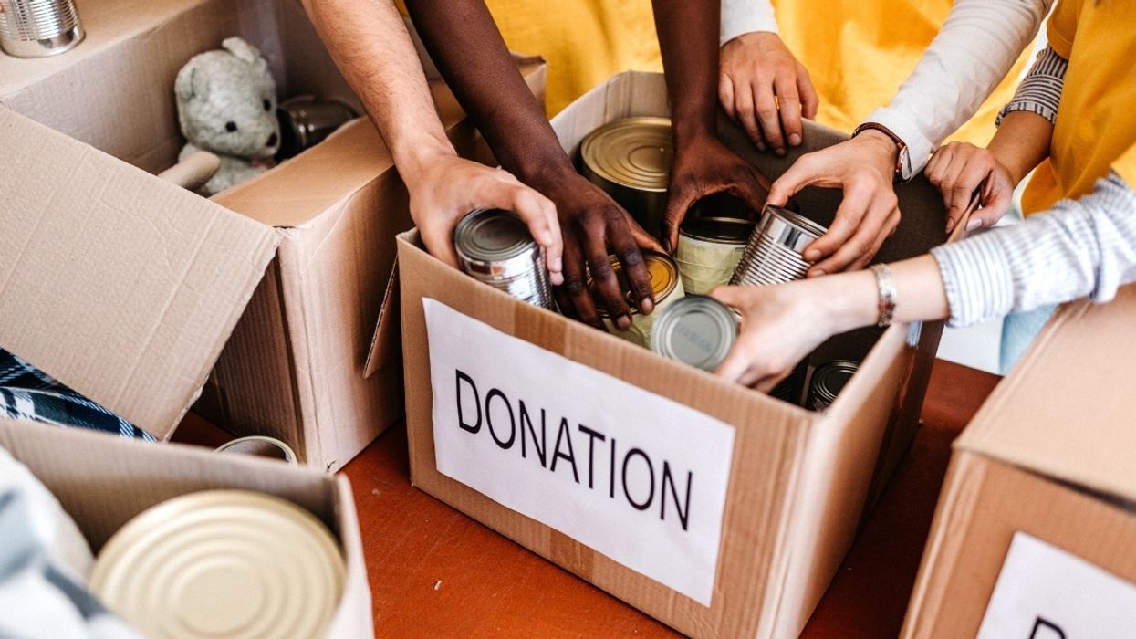 Nebraska Food Bank Sees Donations Surge After Someone Called 911 About Their Long Lines Being A 'Hazard'