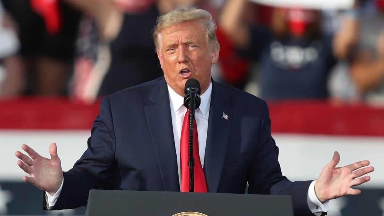 Trump Dragged After Repeatedly Confusing A Type Of Missile With A Toothbrush Brand At His Rallies