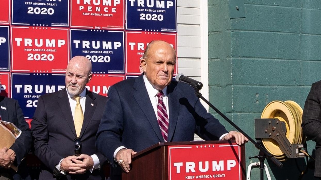 Trump Roasted After Announcing Press Conference At 'Four Seasons' That Turns Out To Be Landscaping Company