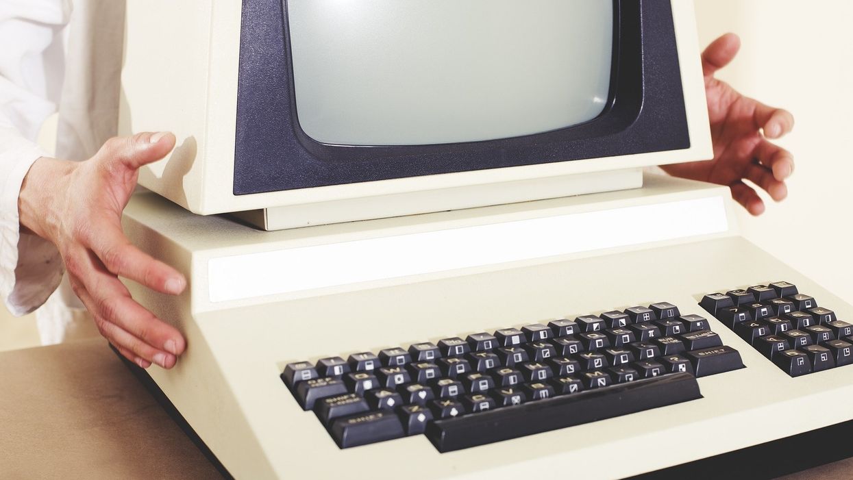 People Explain Which Pieces Of Outdated Technology We Still Use Today