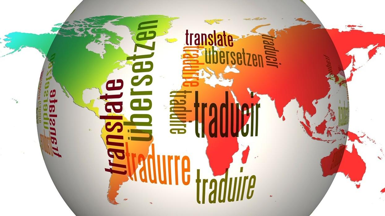 Bilingual People Share Their Best 'They Don't Know I Speak Their Language' Experiences