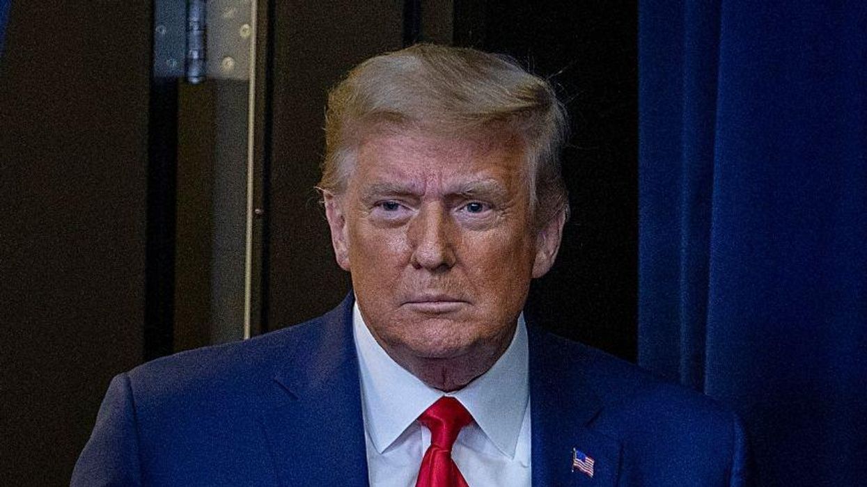 Trump Dragged After Tweeting 'We WIN Pennsylvania' in Bizarre Tweet About Georgia's Election