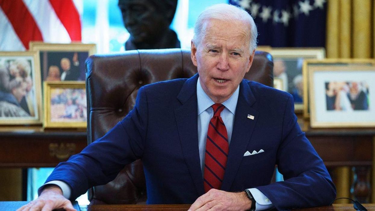 Trump Supporter Dragged Hard After Trying To Slam Biden Over A Visible Mic Cord At The White House