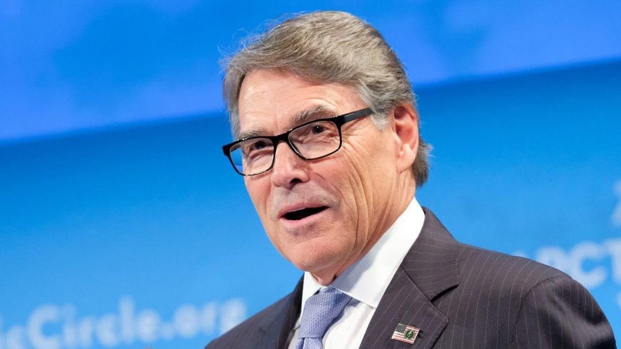 Rick Perry Tells Texans To Endure Having No Electricity To Keep The Feds 'Out Of Their Business'