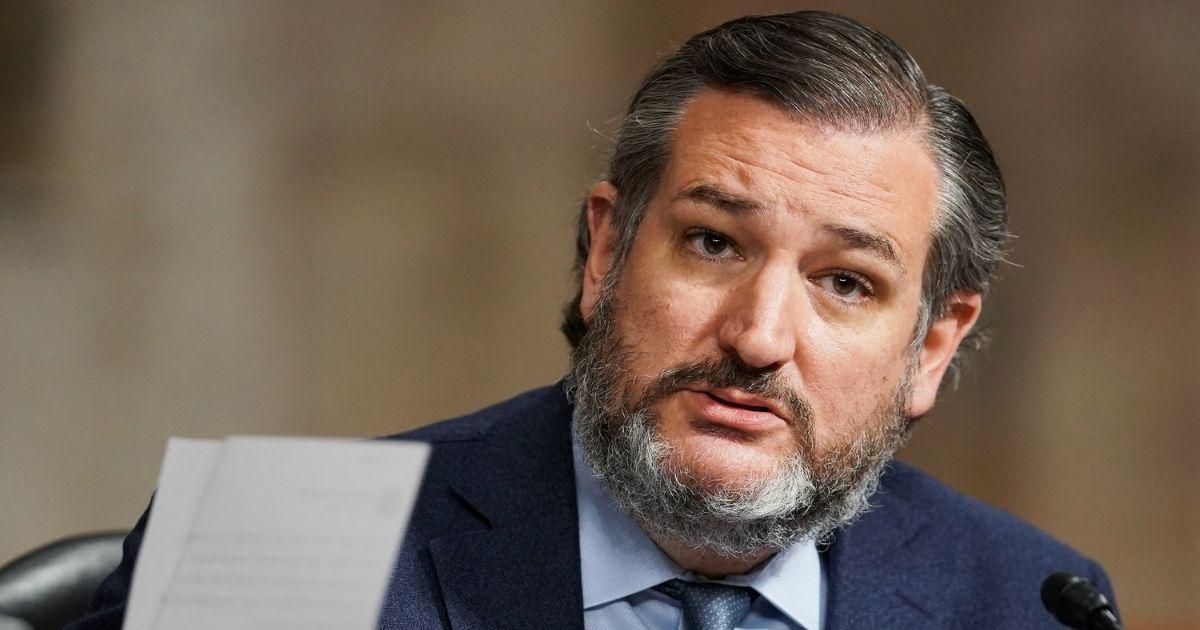 Ted Cruz Dragged For Demanding Meeting With Military Leaders For Attacking Tucker Carlson