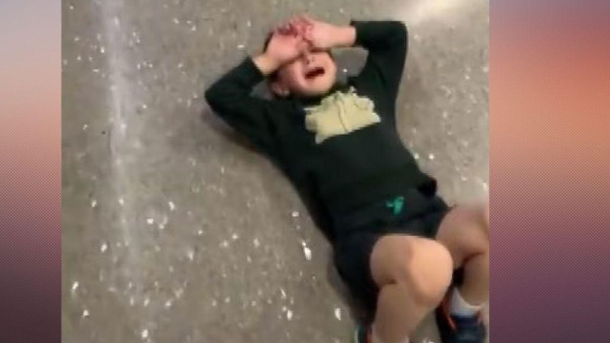 Spirit Airlines Kicks Autistic 4-Year-Old Off Plane For Not Wearing Mask Because Autism Is 'Not A Disability'