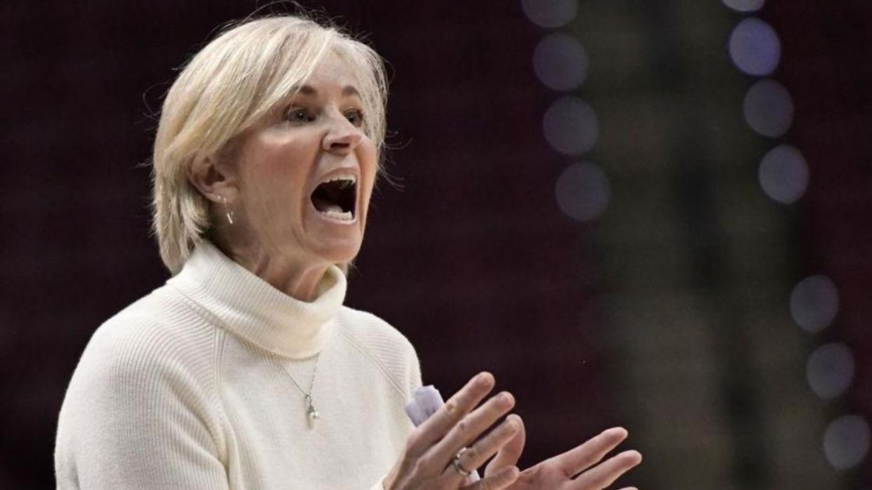 Women's Basketball Coach Scorches NCAA With Brutal 'Thank You' Note Calling Out Their Sexism