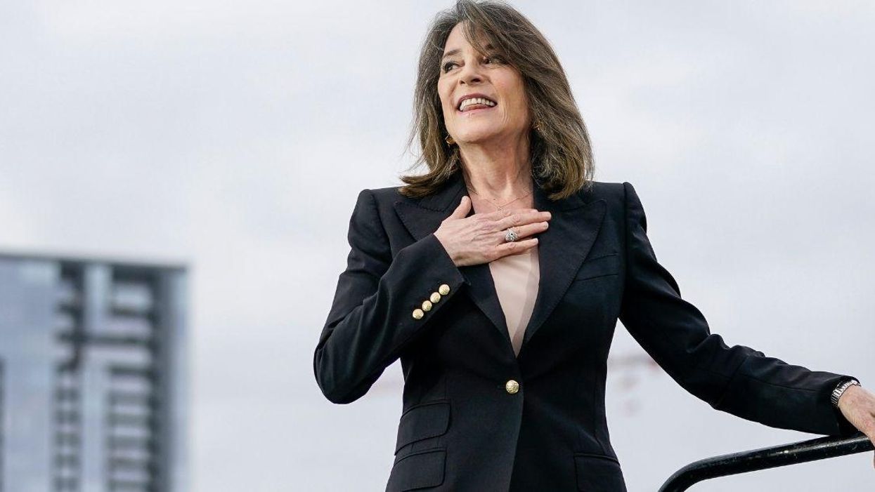 Marianne Williamson Responds After Being Dragged For Touting 'Avatar' During Middle East Peace Talks