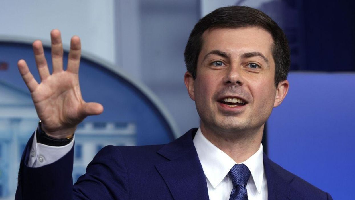 Gay Twitter Has A Field Day After Headline Says Pete Buttigieg Wants 'Cruising' Back By This Summer