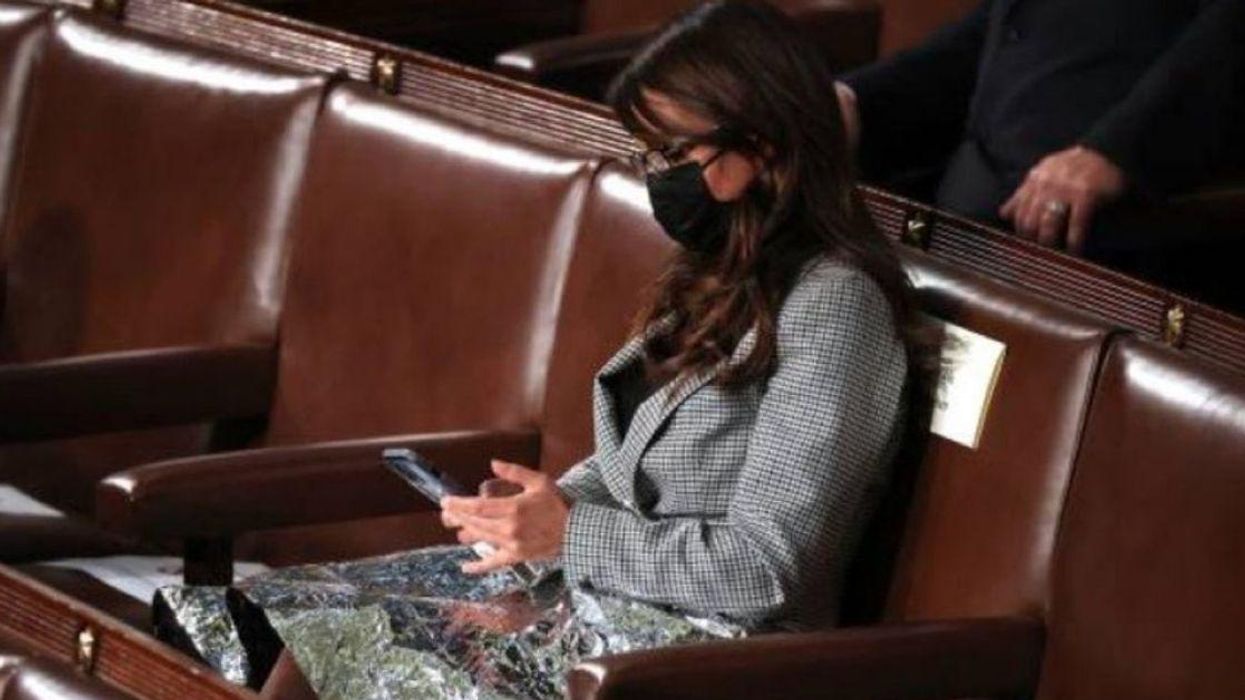 Lauren Boebert Dragged For Attempting To Rattle Biden With A Noisy Mylar Blanket During His Speech