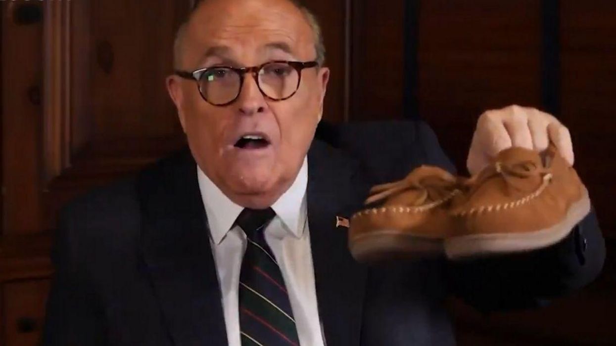 Rudy Giuliani Mocked For Doing MyPillow Ad During 1 Hour UFO Video