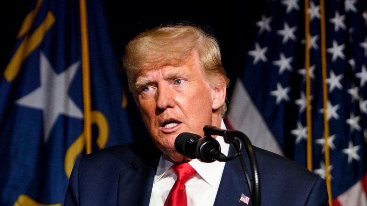 People Are Pretty Sure Trump Just Said We Should 'Go Back' to Paper to Avoid Cyber Attacks