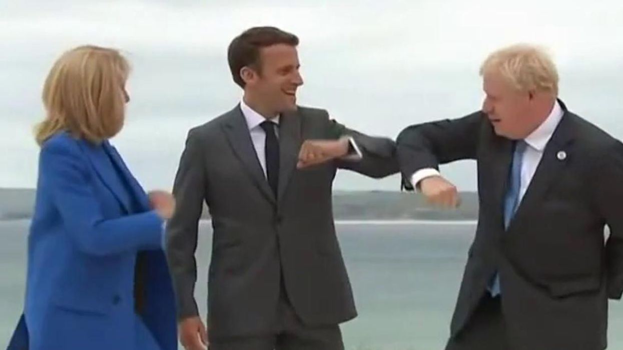 Photo Of Awkwardly Spread Out Leaders At The G7 Summit Is Inspiring All Kinds Of Jokes