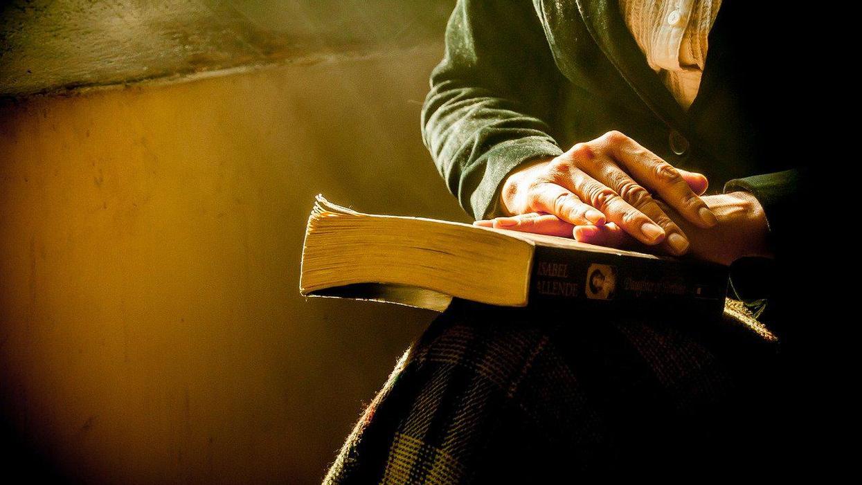 People Share The Books Everyone Should Read At Least Once In Their Life