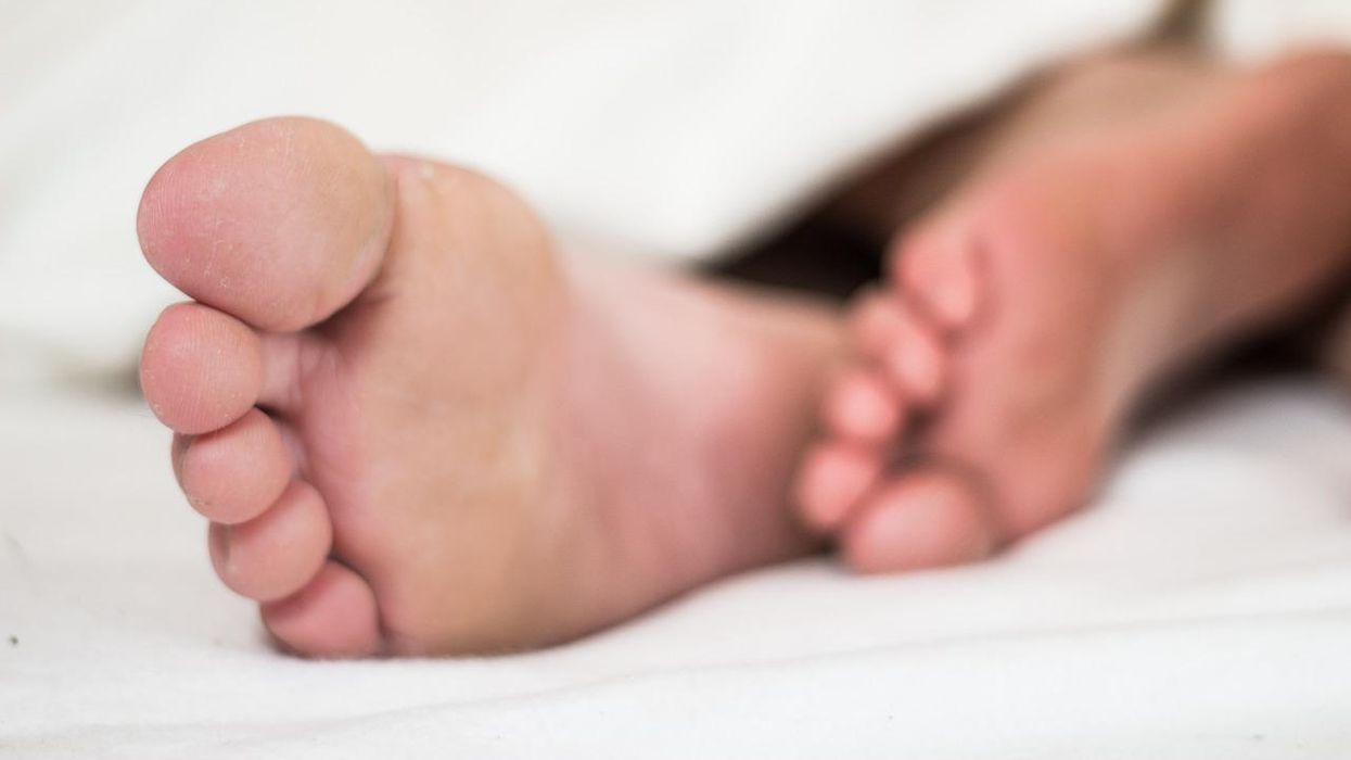 People Break Down Their Weirdest 'It Runs In The Family' Traits